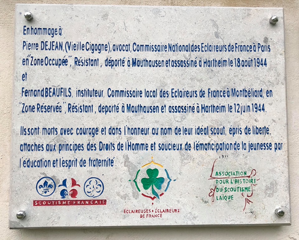 Une plaque en hommage à Pierre Dejean et Fernand Beaufils
